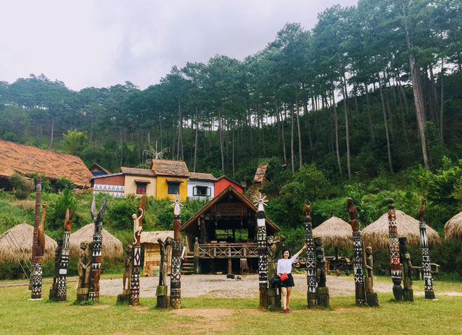 Visiting Cu Lan village