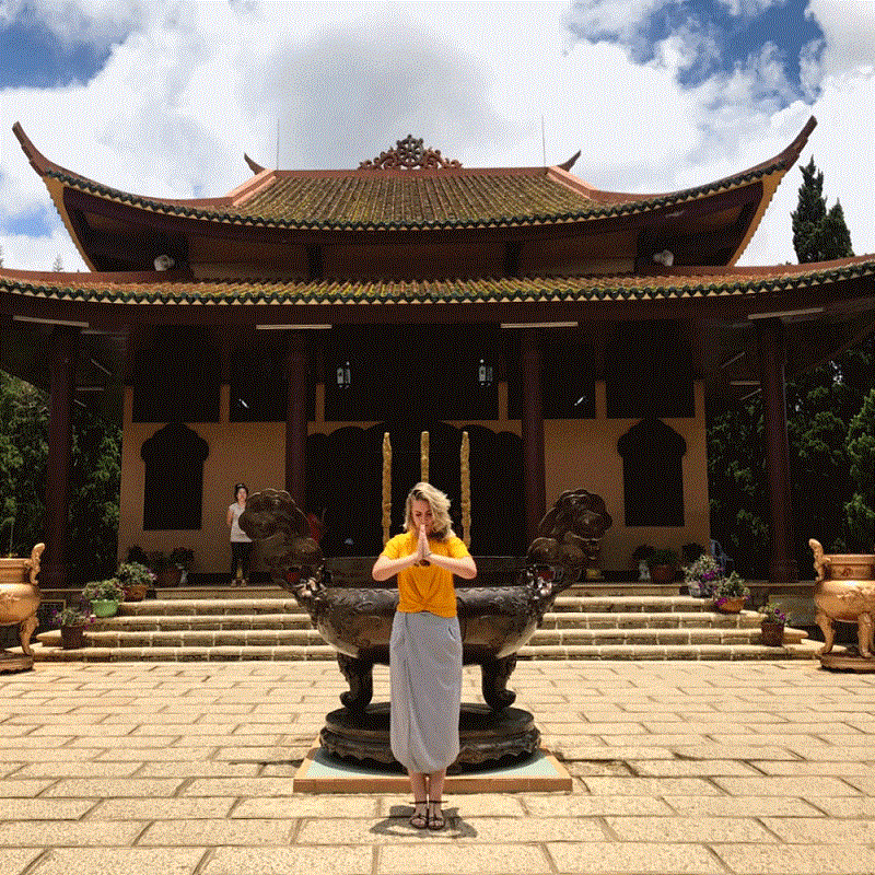 Truc Lam Phung Hoang zen monastery