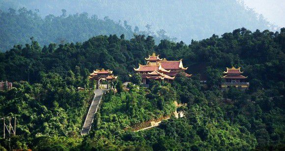Truc Lam zen monastery